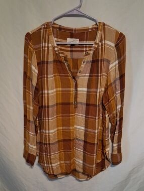 Universal Thread Plaid Button-Down Henley - Mustard & Brown